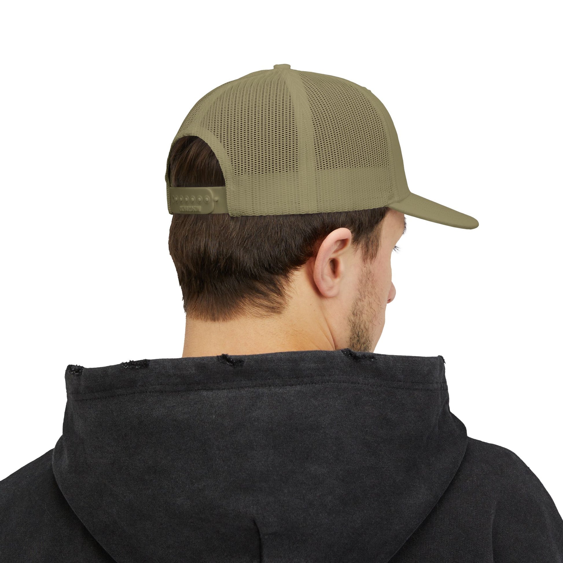 The Wipeback – Trucker Hat for Highway Menaces 🚚