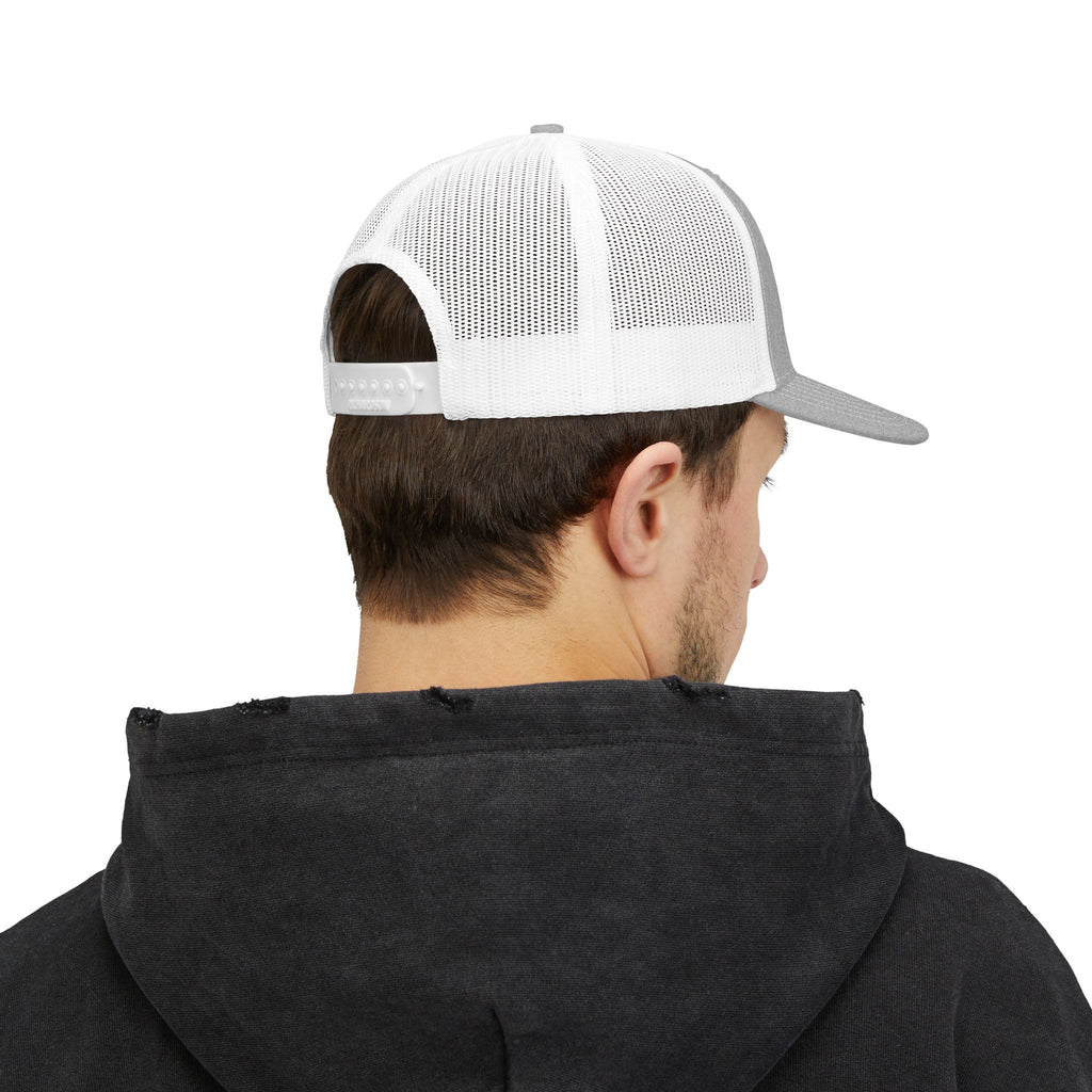 The Wipeback – Trucker Hat for Highway Menaces 🚚
